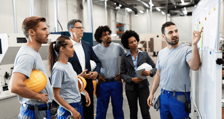 Cursos Técnicos 2026: Como Ganhar R$ 5 Mil sem Faculdade!
